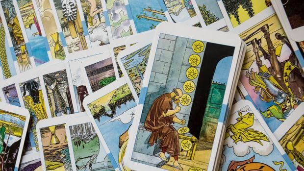 Beliefs About God / Tarot & Aleister Crowley