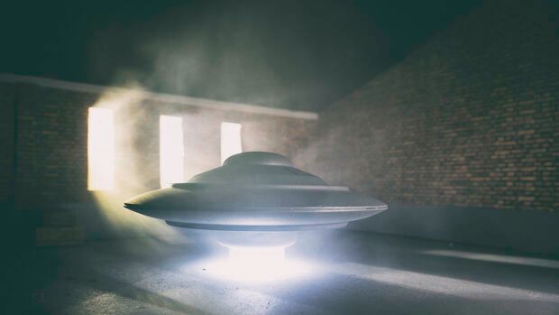 Roswell UFO Secrets / History of Pirates