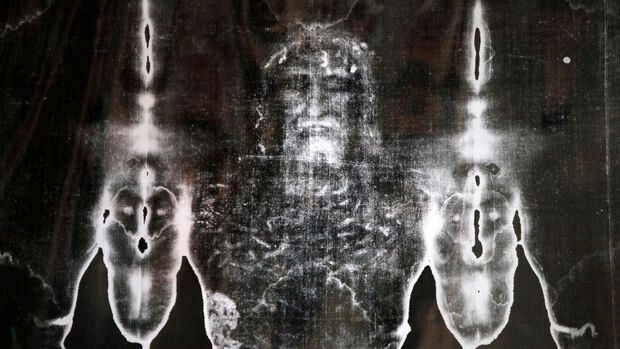 Hidden Histories / Shroud of Turin