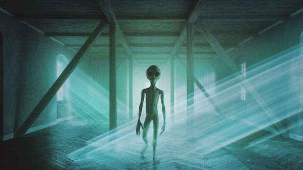 The ET Abduction Experience / Open Lines