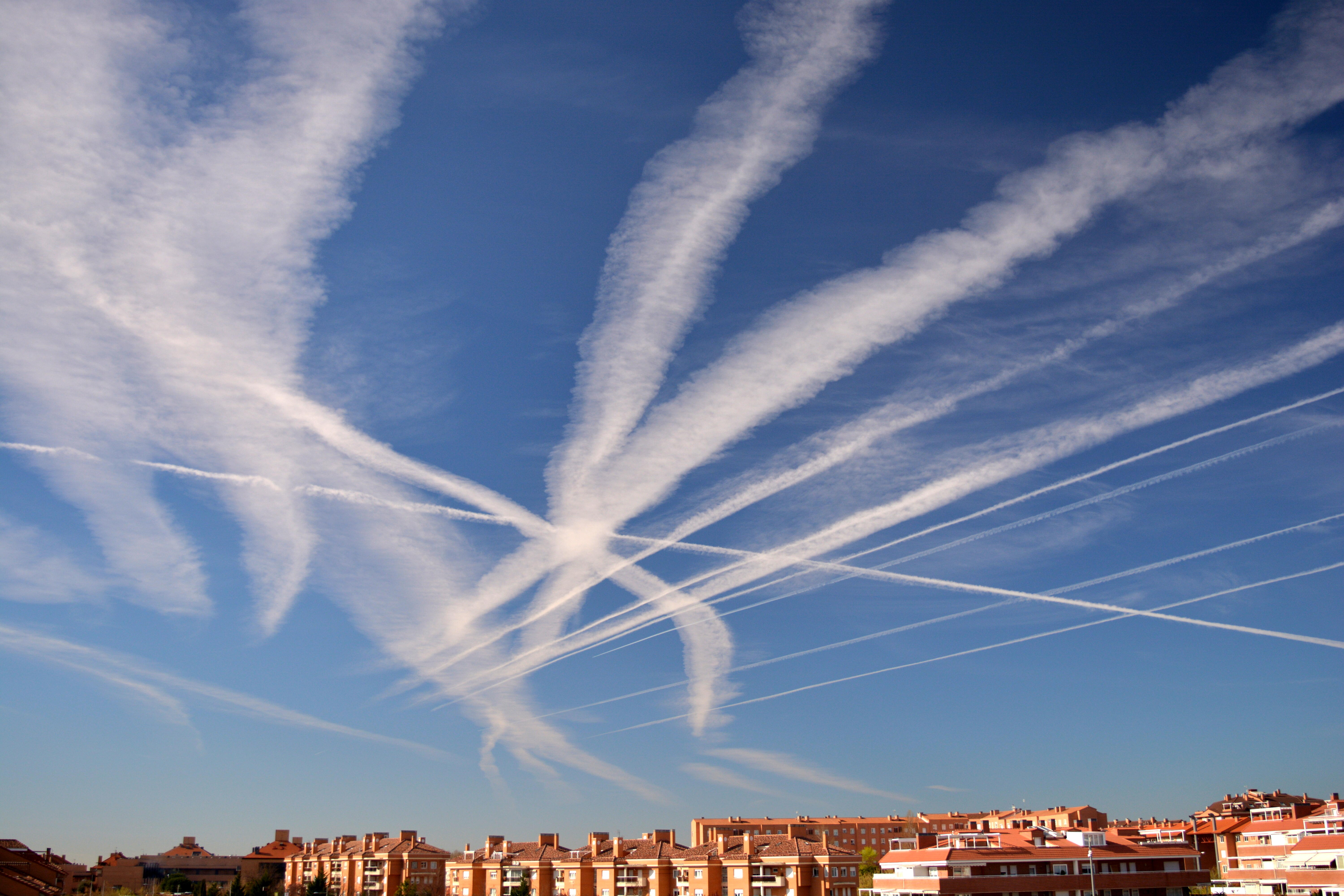 AI & Pole Shifts / Chemtrails & Geoengineering