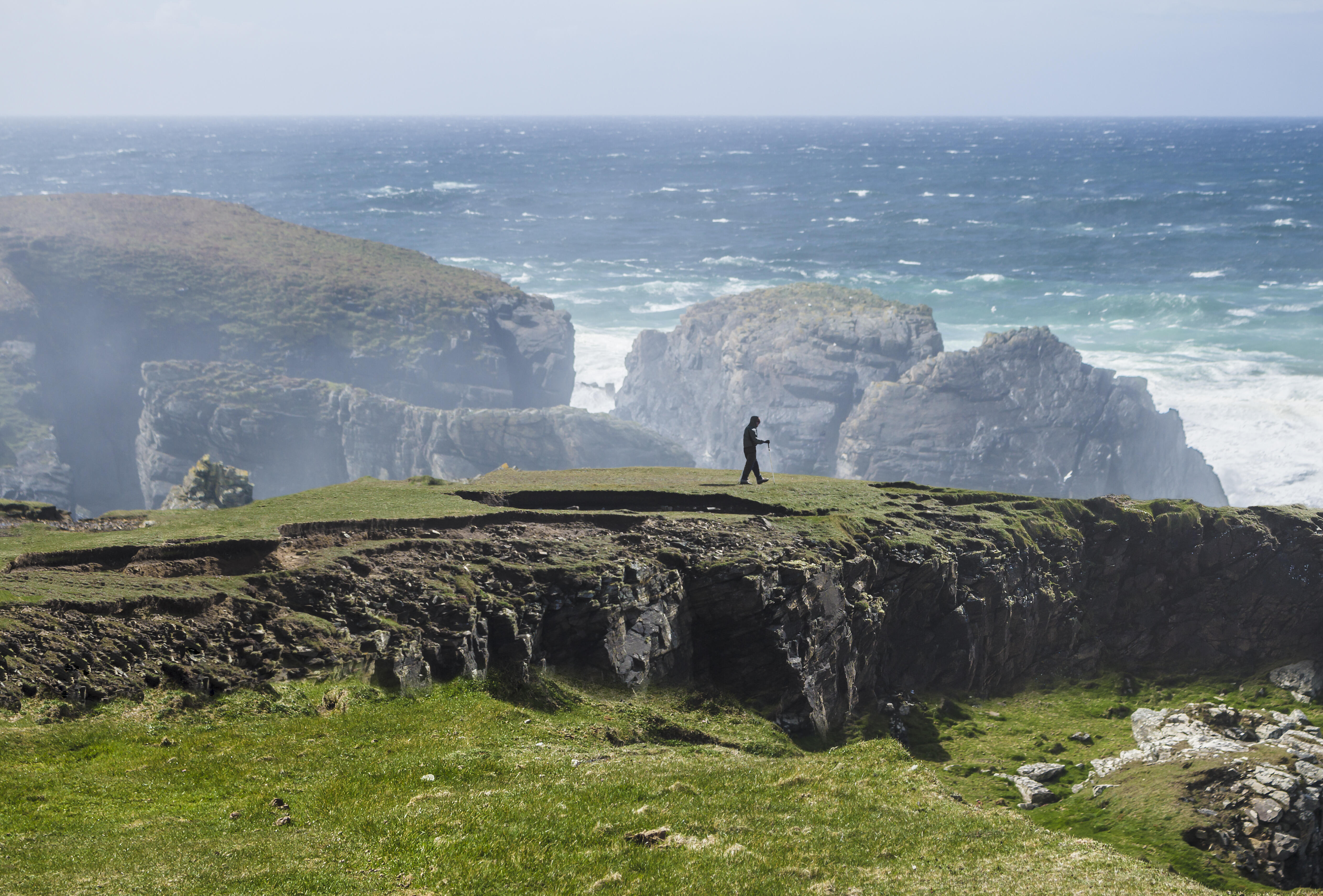 Mysterious Hum Torments Scottish Islanders