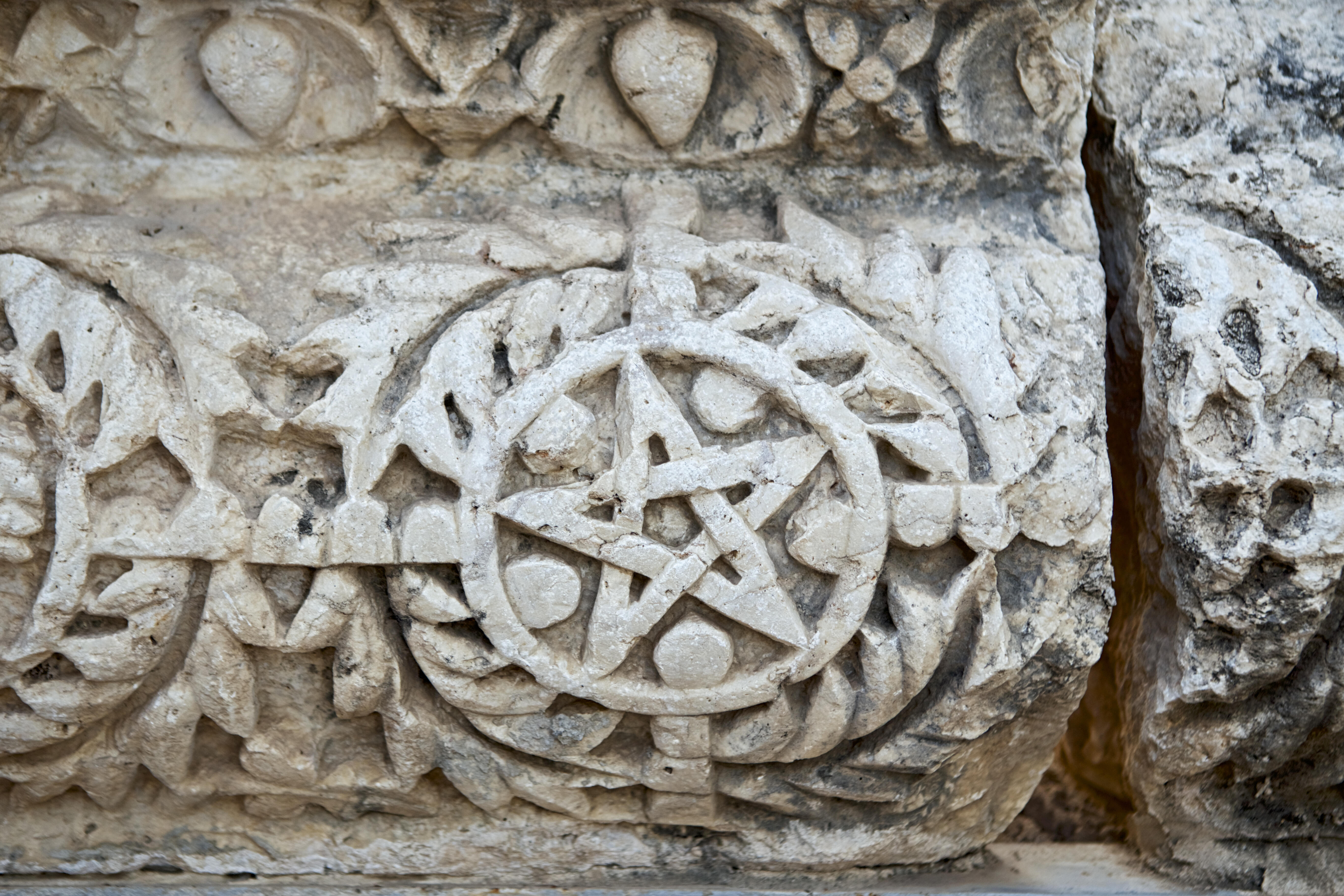 Dead Sea Scrolls & the Essenes / Lucid Dreaming